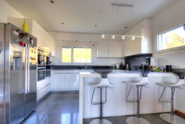 Magnifique Duplex avec Vue Panoramique sur le Lac et les Vignes