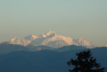 Magnifique Duplex avec Vue Panoramique sur le Lac et les Vignes