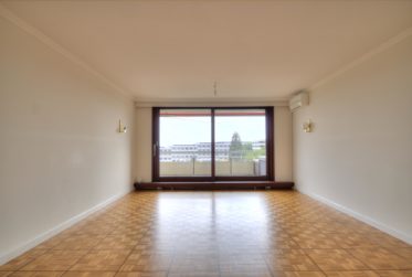 Magnifique 3 Pièces Rénové avec Terrasse